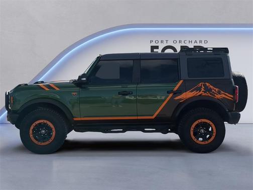 2022 Ford Bronco Badlands