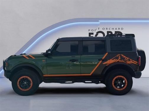 2022 Ford Bronco Badlands