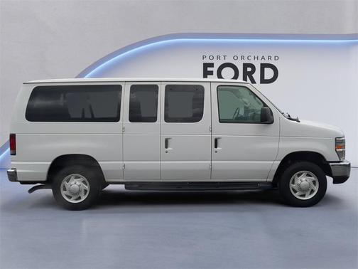 2009 Ford E350 Super Duty XLT