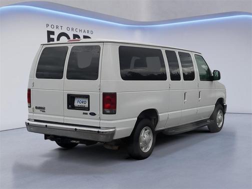 2009 Ford E350 Super Duty XLT