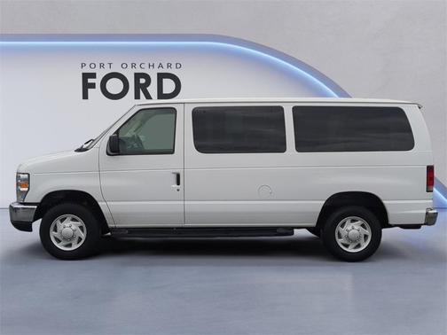 2009 Ford E350 Super Duty XLT