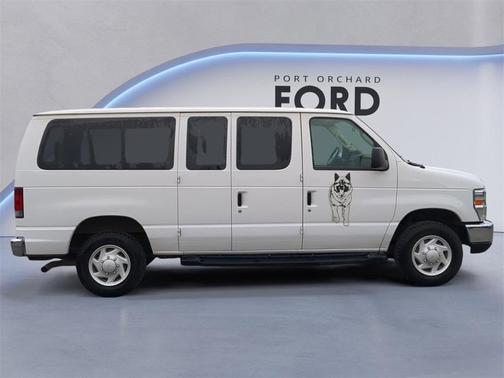 2009 Ford E350 Super Duty XLT