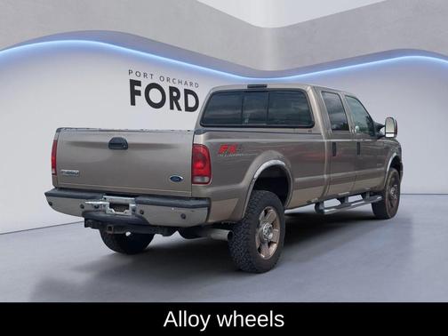 Arizona Beige Clearcoat Metallic 2006 Ford F-350 Lariat