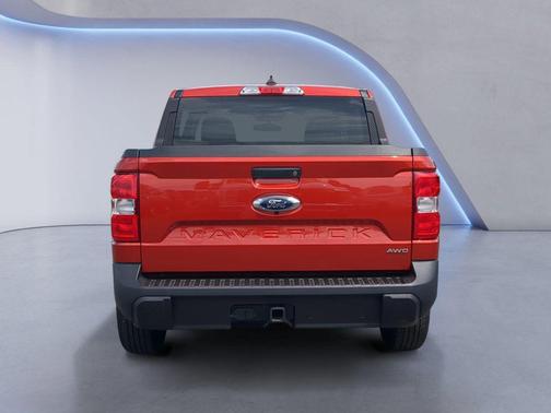 Hot Pepper Red Metallic Tinted Clearcoat 2024 Ford Maverick XLT