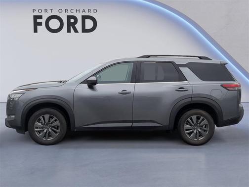 2024 Nissan Pathfinder SV 4WD