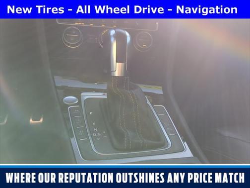 2019 Volkswagen Golf R 2.0T DSG