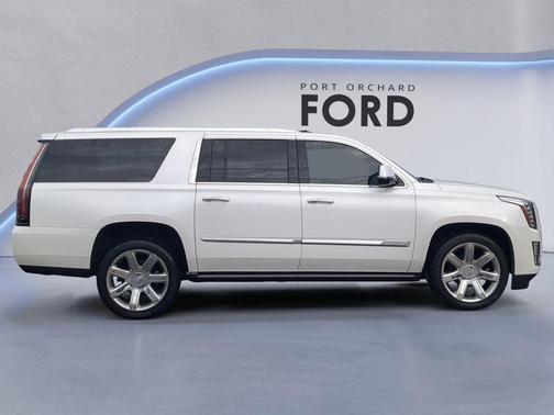 2020 Cadillac Escalade ESV Premium Luxury