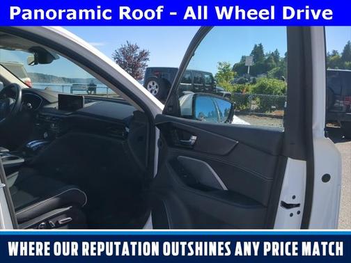 2023 Acura MDX Advance Package