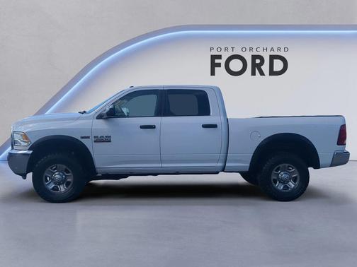Bright White Clearcoat 2016 RAM 3500 SLT