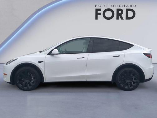 Pearl White Multi-Coat 2021 Tesla Model Y Long Range Dual Motor All-Wheel Drive
