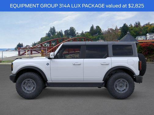 Oxford White 2025 Ford Bronco Outer Banks