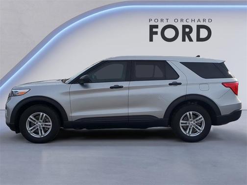 2023 Ford Explorer Base