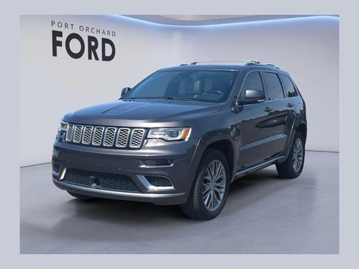 Granite Crystal Metallic Clearcoat 2018 Jeep Grand Cherokee Summit
