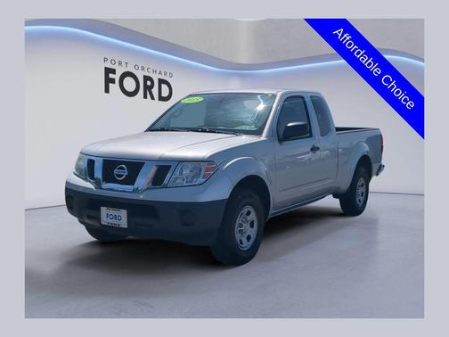 Brilliant Silver 2015 Nissan Frontier S