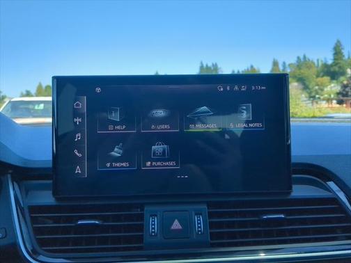 2023 Audi Q5 45 S line Premium