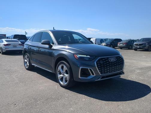 2023 Audi Q5 45 S line Premium