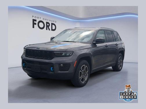 Diamond Black Crystal Pearlcoat 2023 Jeep Grand Cherokee 4xe Trailhawk