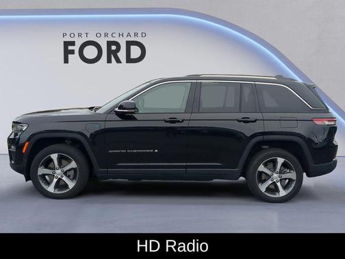 2022 Jeep Grand Cherokee 4xe Base