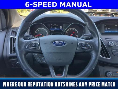 2018 Ford Focus ST ST