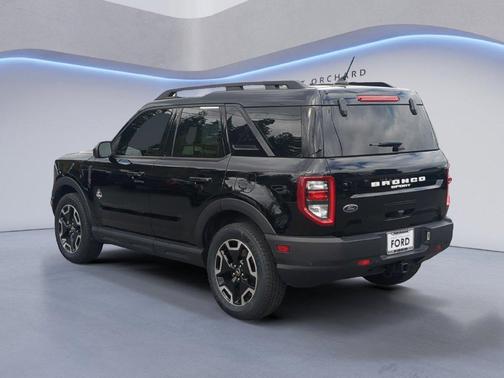 Shadow Black 2023 Ford Bronco Sport Outer Banks