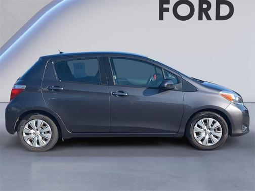 2014 Toyota Yaris L