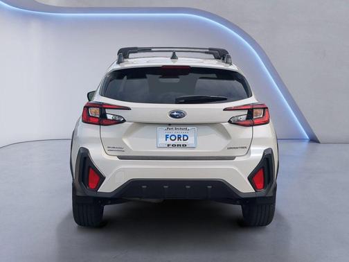 Crystal White Pearl 2024 Subaru Crosstrek Premium
