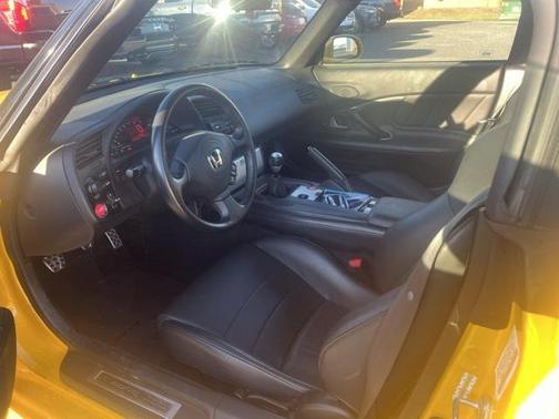 2004 Honda S2000 Base