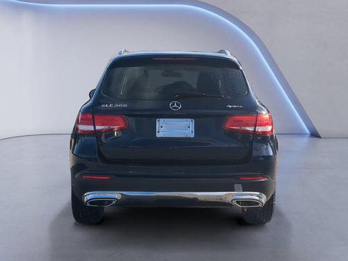 2017 Mercedes-Benz GLC 300 4MATIC