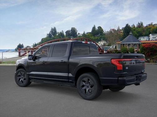 2025 Ford F-150 Lightning LARIAT