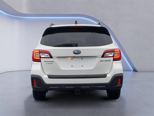 2019 Subaru Outback 2.5i Touring