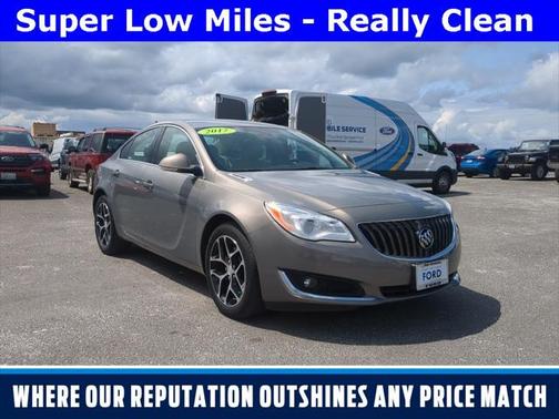 2017 Buick Regal Turbo Sport Touring