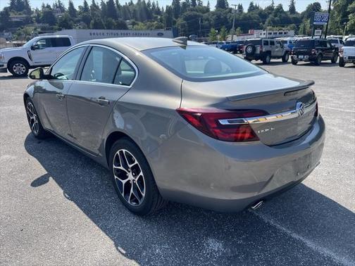 2017 Buick Regal Turbo Sport Touring