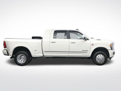 Pearl White 2022 RAM 3500 Limited