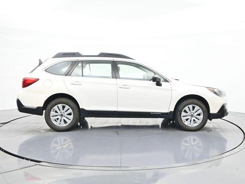 2019 Subaru Outback 2.5i