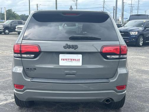 2020 Jeep Grand Cherokee Altitude
