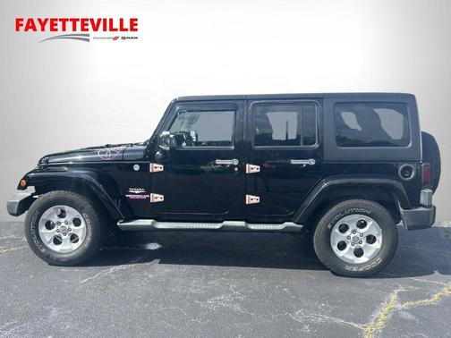 2013 Jeep Wrangler Unlimited Sahara