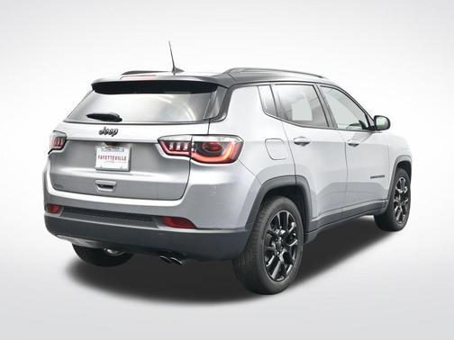 2022 Jeep Compass Altitude