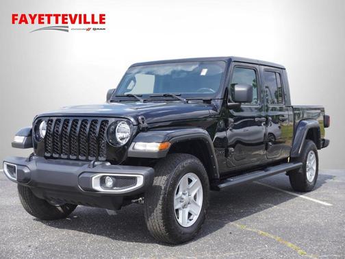 2022 Jeep Gladiator Sport