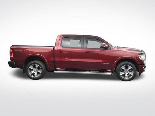 Delmonico Red Pearlcoat 2021 RAM 1500 Laramie