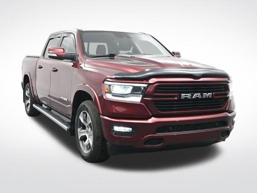 Delmonico Red Pearlcoat 2021 RAM 1500 Laramie