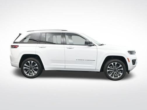 2023 Jeep Grand Cherokee 4xe Overland