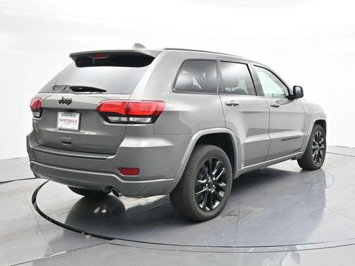2022 Jeep Grand Cherokee WK Laredo