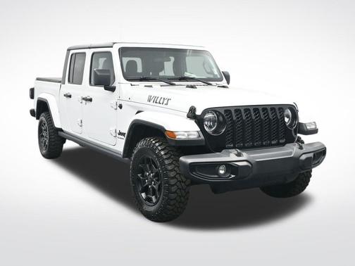 Bright White Clearcoat 2021 Jeep Gladiator Sport