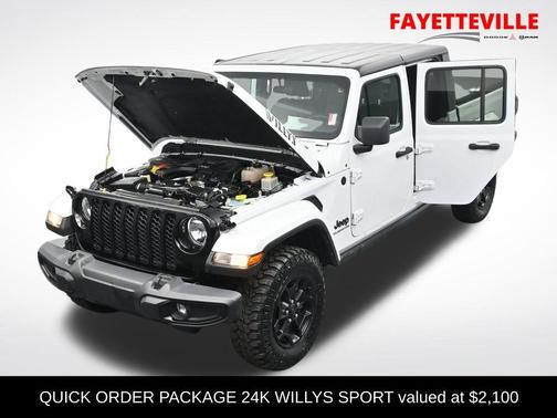 Bright White Clearcoat 2021 Jeep Gladiator Sport