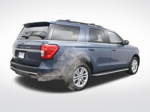 Infinite Blue Metallic Tinted Clearcoat 2022 Ford Expedition XLT