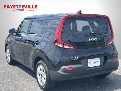 2022 Kia Soul LX