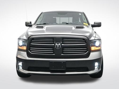 2016 RAM 1500 Sport