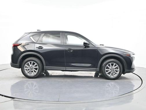 2022 Mazda CX-5 2.5 S Preferred Package