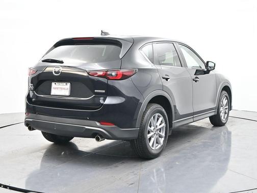 2022 Mazda CX-5 2.5 S Preferred Package