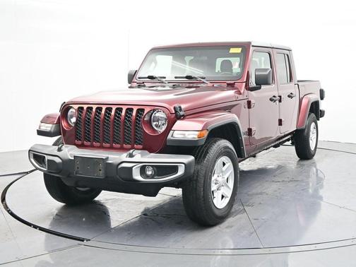 2022 Jeep Gladiator Sport